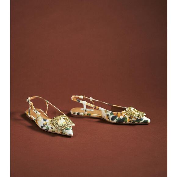 Bibi Lou Embellished Flats -New 5.5 US - Picture 1 of 6
